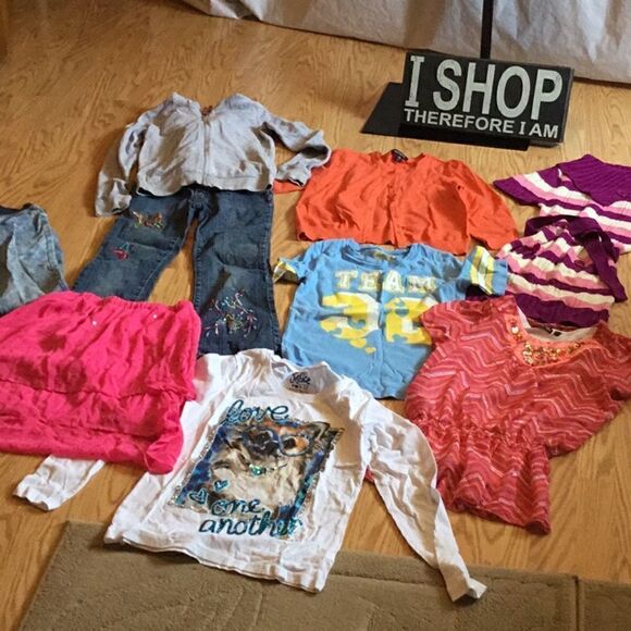 Girls 10 to 12 lot - Picture 6 of 8